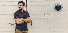 Load image into Gallery viewer, The Bandit in Navy &amp; Red Slub Stripe
