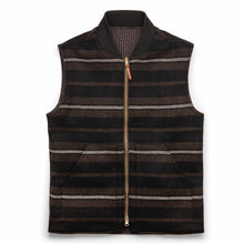 Load image into Gallery viewer, The Able Vest in Wool Beach Cloth
